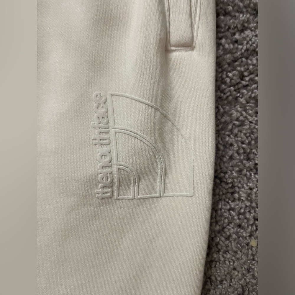 THE NORTH FACE Women’s Garment Dye Joggers Gardenia White size L & XL - Picture 3 of 5
